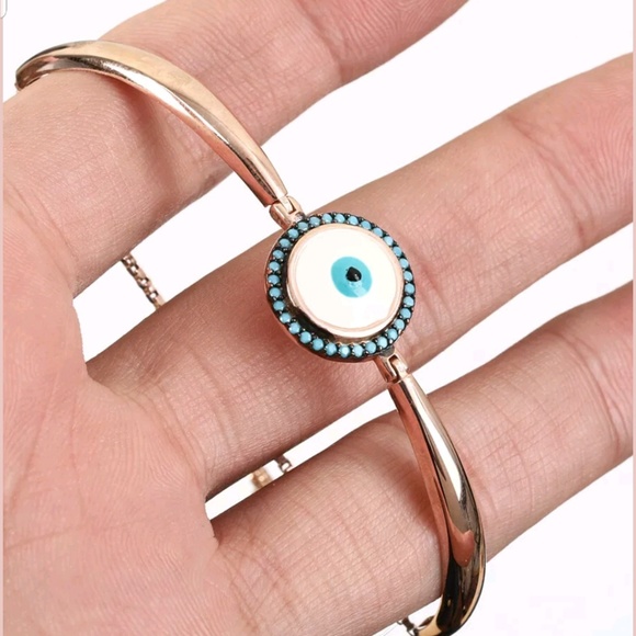 Rose gold evil eye bracelet - Picture 2 of 3